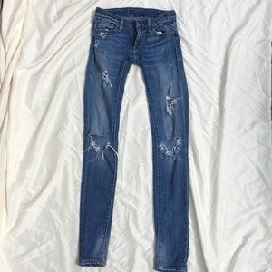 Ralph Lauren destroyed Skinny Jeans